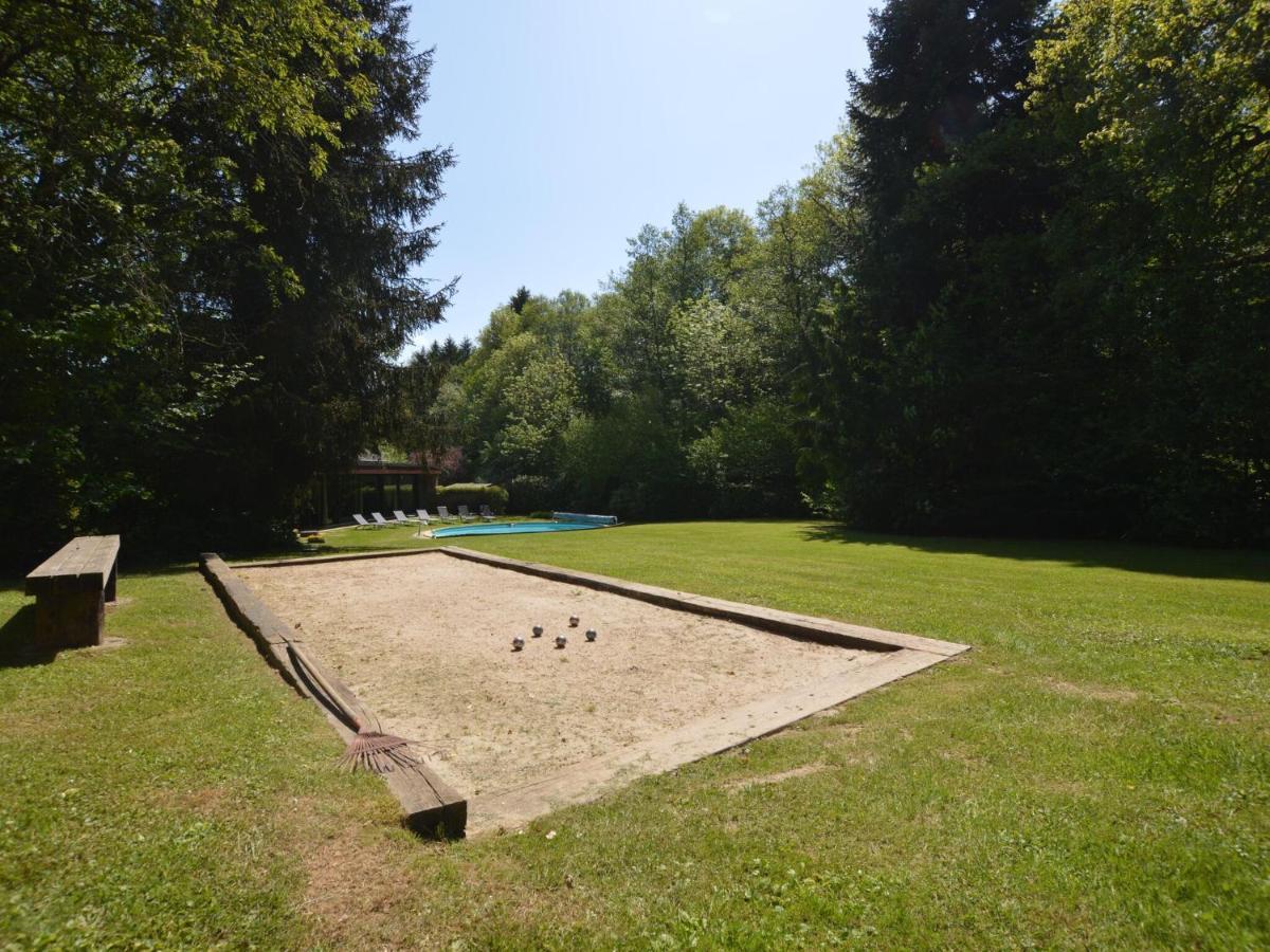 Luxury Villa With Swimming Pool Stavelot Exterior foto